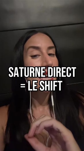 Saturne est enfin direct et l’énergie change complètement. Engagement, clarté, nouvelles routines, récompenses karmiques… On entre dans une nouvelle phase. Voici comment utiliser ce transit pour avancer sans revenir en arrière. #astrologie #saturnedirect #transitsastrologiques #energie2025 #zodiaque