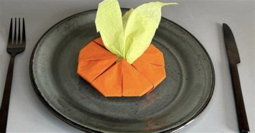 Easy Pumpkin Napkin Folding Tutorial for Fall Tablescapes