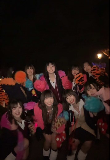 ディズニー冬のマフラーキャップスタイル