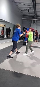 1K views · 33 reactions | Kelli vs. Kelly in the ring!❤️壘❤️ | Rock Steady Boxing The Woodlands | Facebook