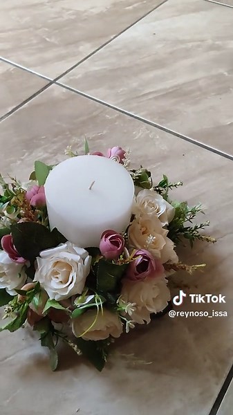 Centro de mesa personalizado: Vela y Flores Originales