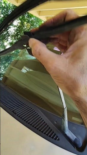 Easy windshield wiper replacement Ford F150