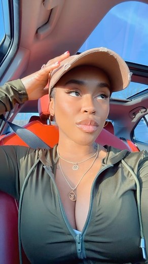 Tytiania Sargent on Instagram: "Miss me from over there 🫶🏾🤳🏾"