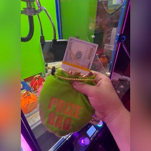 20K views · 874 reactions | This Arcade Puts Cash Inside The Claw Machine 螺 | TYE Arcade | Facebook