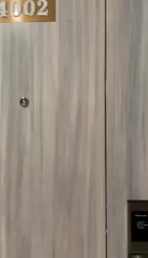 3 hours for only 350 pesos #winterhotelmanila #quiapomanila🇵🇭 #hotelstaycation #hotelroom