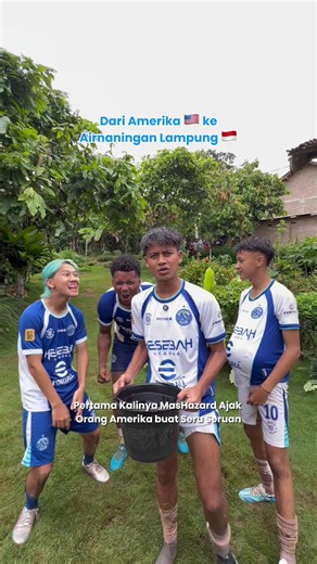 Sekarang kita ajak ke kampung, Juni nanti dia ajak MasHazard ke Worldcup 😜 #Football #Lampung #MasHazard