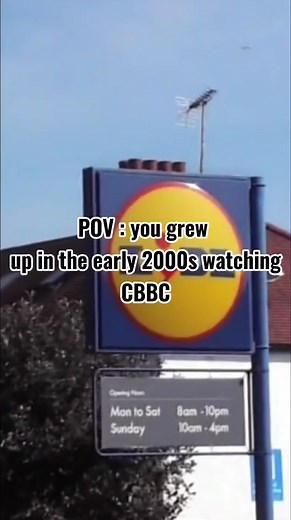 POV : you grew up in the early 2000s watching cbbc // #cbbc #early2000s #gl1tterslutzz #thestoryoftracybeaker