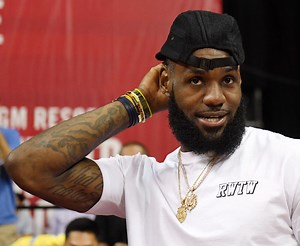 LeBron James Gave Us A Brief Glimpse Of The New Tune Squad Jerseys In 'Space Jam 2' And I Need One ASAP