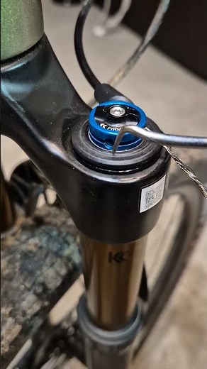 How to fix stuck lockout on Fox 34 and Fox 32 fork.