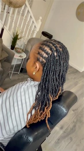 Interlocking Method on Dreadlocks #interlockinglocs #locs