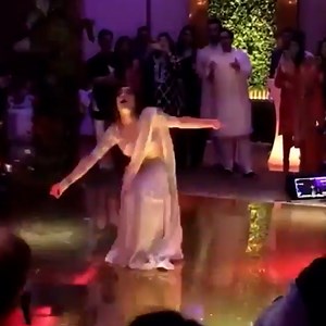 415K views · 182 shares | Saat Samundar Paar Just before her debut...