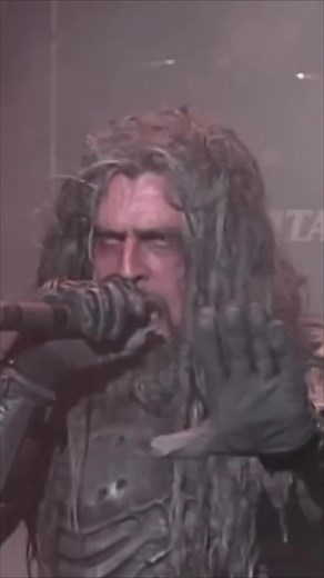 Happy Birthday Rob Zombie 🚨 Rob Zombie - Dragula🚨 #robzombie #robzombieofficial #robzombiefans #robzombiefilm #robzombielive #robzombiefanclub #Industrialmetal #numetal #alternativemetal #Industrialmetalband #Industrialmetalmusic #numetalband #numetalmusic #alternativemetalband #alternativemetalmusic #heavymetal #renzillamusic #fypシ #headbanger #metalhead