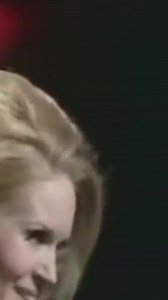 In loving memory Lynn Anderson. (September 26, 1947 – July 30, 2015) Lynn Anderson - Rose Garden | Purple Radio Athens