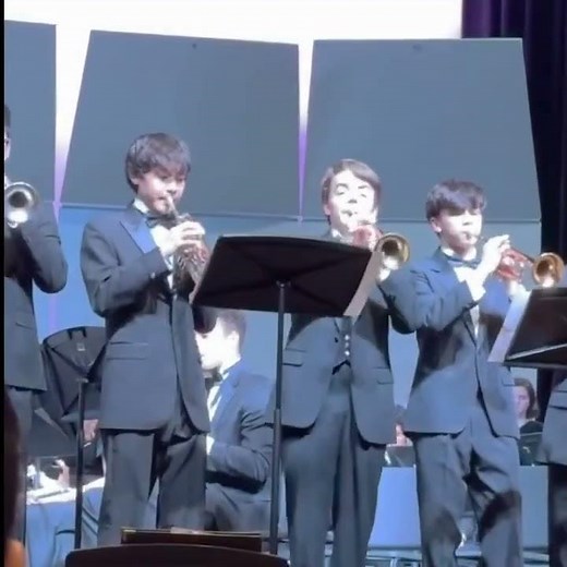 PVI High School Trumpet Section Performs "Bugler's Holiday"