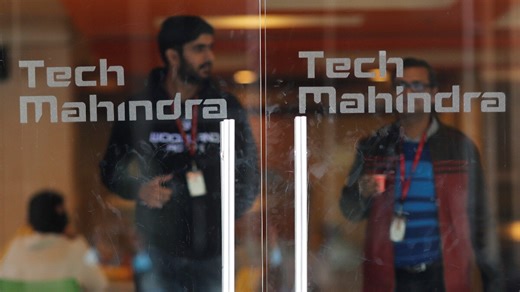 Tech Mahindra shows salaries for freshers and supercoders during campus placement, student reacts in horror