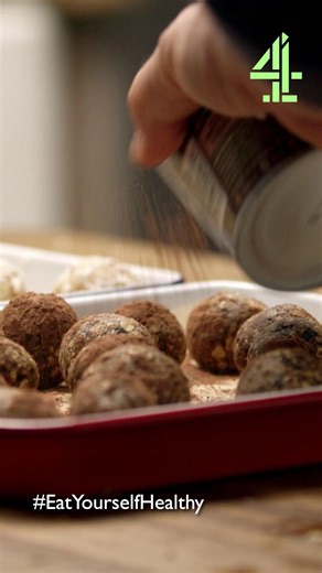 Jamie Oliver on Instagram: "These oaty balls will become your new favourite snack in no time after you tune in to the newest episode of Eat Yourself Healthy TOMORROW @channel4 8pm!! eating healthy doesn't mean giving up sweet treats so I've made some delicious recipes for you to swap those sugary snacks with. All the recipes and tips from the show are in my new cookbook Eat Yourself Healthy which you can order for yourself now, link in my bioxx AD"