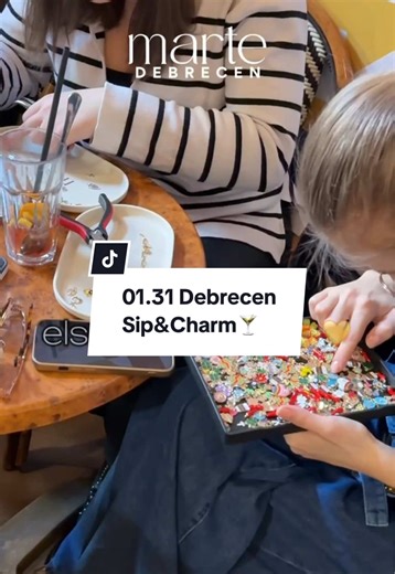 Egyedi karkötőd arra vár, hogy elkészítsd 😍 Alkotni, kreatívkodni mindig nagy öröm, mégis sokszor pont saját magunkat felejtjük ki belőle. Január 31-én délelőtti és délutáni sip and charm ékszerkészítéssel készülünk Nektek Debrecenben, hogy közösen kikapcsolódjunk, feltöltődjünk, alkossunk és megajándékozzunk magunkat nem csak egy saját kezünk által készült ékszerrel, hanem az énidő örömével is. Jelentkezés: www.marte.hu workshopok Debrecen fül alatt 🌸 #MarteDebrecen #workshop #kreativprogram 