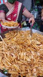 Drooling over this street style pasta by AuntyJi Where: AuntyJi Pasta, Near Karol Bagh Metro Station | So Delhi