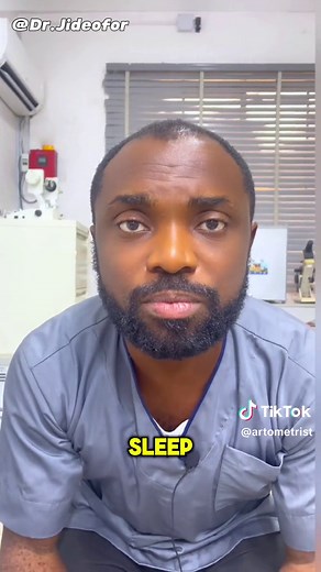 And then there are those who dont even sleep at all🤦🏾‍♂️😭 #eyedoctor #optometrist #eyecaretips #sleep #trending #fyp