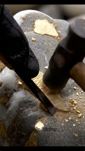 Watch Gold Transform into a Pure Gold Bar! #GoldExtraction#GoldRefining#GoldBar#PureGold