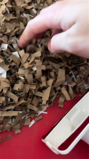 This paper mix is def my fav to play with 🥰 #vacuumtings #vacuumasmr #papermix #satisfying