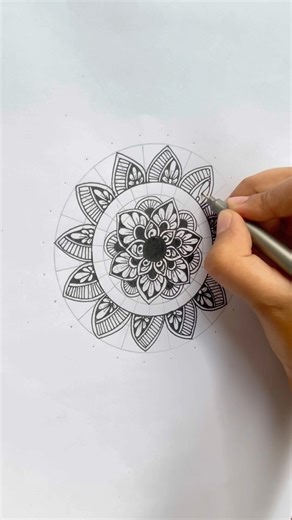 Mandala tutorial for beginners| #mandalaart ##artmandala