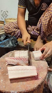 187K views · 483 reactions | Amazing King Fish Cutting Skills In Bangladesh Fish Market By Expert Cutter #reelsviralシ #reels #reelsfbviral #reelsfbシ #reelsfacebook #reelschallenge #reelschallengereelschallenge #viralreelsfb #viralreelsfbpage #trendingvideo #fishcutting #trend #foryouシ | Fish Cutting Show | Facebook