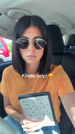 Someone tell me how to fix it 😩 @Kindle Unlimited @Amazon #kindle #kindleunlimited #kindlepaperwhite #kindlehelp #kindlegirlie