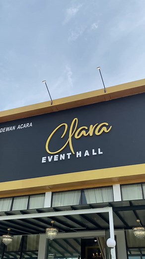The new BIGGEST event hall in Kota Masai. ClaraEvent Hall. Utk sebarang pertanyaan boleh contact 0127929841 Sahrul. #claraeventhall #kotamasai #eventhall #eventhalljohorbahru #eventhallkotamasai #catering #pasirgudang #dewankahwin #weddingplanner #weddingday #bridal #johorbahru #eventhalljb #eventspace #pakejperkahwinan #cateringjohorbahru #saidinacatering #cateringsedap #fypシ゚