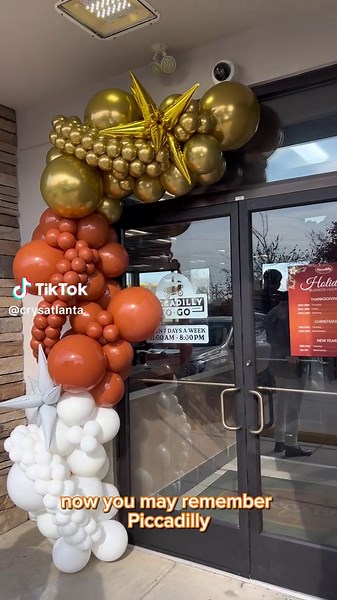 Piccadilly 📍Decatur, Ga TO GO LOCATION 🔥 The newest @eatpiccadilly location is on candler road AND there is a drive thru. I know you guys remember going here with your grandparents back in the day! Piccadilly is a staple and has been around sine 1944. There is nothing like a home-cooked comfort meal! Yall go check them out and let me know what you think! Don’t forget to follow ATL Hotspots for all your gems to eat, drink, and do in and around Atlanta! 🔥🔥🔥 • • • #ATLHotspots #piccadilly #bot