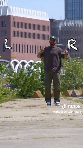 How to dance „Go Off“ 🚀 dc: @Emily 🧠 #fyp #foryou #dancetutorial #fürdich #tanztutorial #mosesmwanjelwa