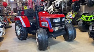 Tracteur 12v avec télécommande grand modèle ❤️ Age 2ans a 14ans Option : doubles batries - doubles moteurs - chainé musical (usb carte mémoire Bluetooth auxiliaire) - télécommande parentale - conduite manuelle (avant - arrière ) - levier de vitesse Poids max : 80kg Durée de la batries : entre 45min et une heure et demi Prix : 76000 da Livraison 58 wilaya Pour avoir plus de détails contactez-nous en privé Ou appelez : 0540512786 | Bebe Allo Kids Jouets 16