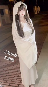 1.2M views · 10K reactions | 小肚失眠熊哈哈～ #二次元 #cos #失眠熊 #一种很新的cosplay #万圣节 | Setup Cosplayer | Facebook