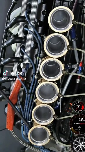 Powerful Car Sound Dyno Test with Individual Throttle Bodies