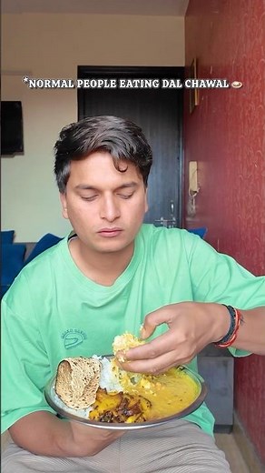 Normal people vs influencer eating dal chawal 🍛 most viral comedy 😂 #shorts #bihariladka