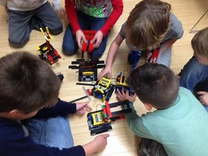 Summer STEM Camp - LEGO Robotics, Minecraft, Make Your Own App!