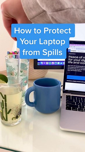 Keep your digital life safe from spills and more with Dropbox Backup. #Dropbox #DropboxBackup