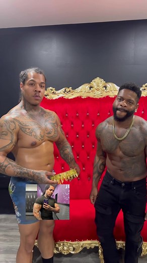 Football Body Floyd Gets Crowned 🏈👑 #fyp #viral #humor #explore #footballtiktok