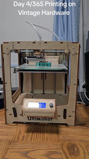 3D Printing an Infinity Cube on Vintage Hardware