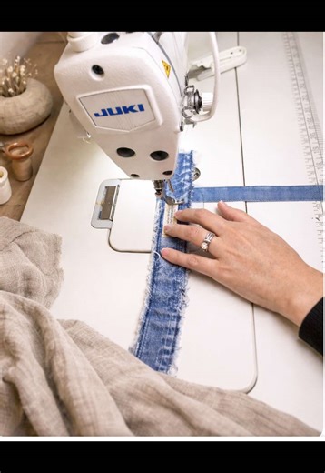 #creatorsearchinsights A sign from the universe to dust off your sewing machine and get busy crafting! ##asignfromtheuniverse##sewing##fyp##sewingtiktok