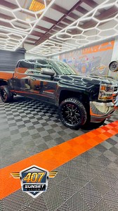 2017 CHEVY SILVERADO 2.5 inch lift rough country Fuel Maverick 20x10 -24 Advanta R/T 33x12.5R20 Under-glow lights Everything for your vehicle needs! / Todo lo que necesitas para tu vehículo 📆 MAKE AN APPOINTMENT | FREE QUOTE / Haz una cita con nosotros | Cotizaciones gratis 🟠Our services / Nuestros servicios: •⁠ ⁠Alignments ( Dually / Lifted trucks) / Alineación (Para vehículos levantados o con doble rueda en la parte trasera) •⁠ ⁠Rims and Tires / Aros y gomas •⁠ ⁠Wraps / Cambio de color con p