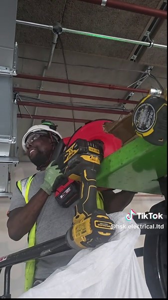 Milwaukee Brushless Cordless Fish Tape for Electrical Installation