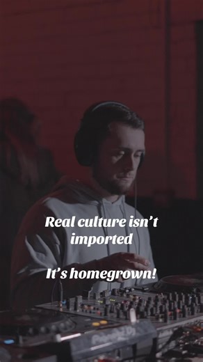 Real culture isn’t imported, it’s homegrown! Video: @Liam Flint at Loading Bay 05, shot by @Ally Groves @One Passe Events #LoadingBay #Livestream #Chelmsford #DJs #ChelmsfordCulture