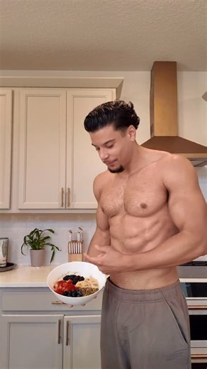 Kenny Rodriguez on Instagram: "Consistency got easier when tracking stopped feeling like work. Noom’s food logging takes seconds, helps me understand what I’m eating, and even rewards you for showing up. #NoomPartner #Sponsored"