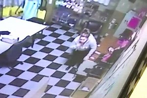 Dramatic video shows a deputy saving a woman's life after she choked on a potato chip. | FOX8