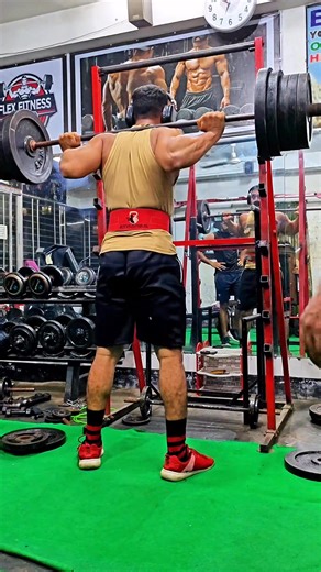 Raw File 140kg Squat 2reps & 2 support reps 💪🦵 | Flex Fitness Gym