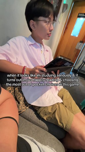 i love decision making games liek. SO HAPPY THERES THIS TOO HOT TO HANDLE NETFLIX/EPISODE GAME & YOU DONT HAVE TO SPEND GEMS FOR GOOD CHOICES 😑 & when i say good.. ykwim. #fyp #episode #netflix #games