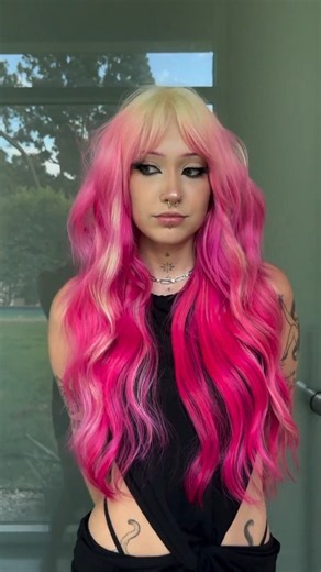 This Platinum To Hot Pink Hair Transformation Is Insane! 🤯💖 #shorts #pinkhairdontcare
