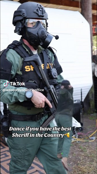 Dancing our way to the search warrant 🕺🏼#CapCut #swat #dance #searchwarrant #specialoperations #arrest #cops #foryou