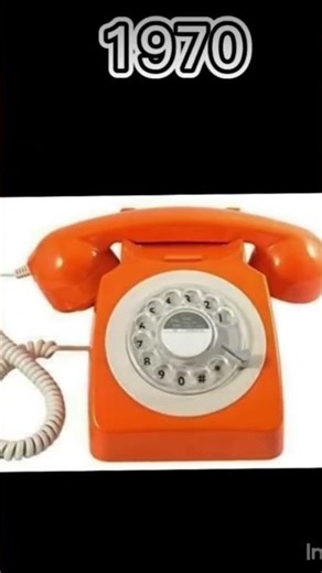 evolution of telephone 1900-2025